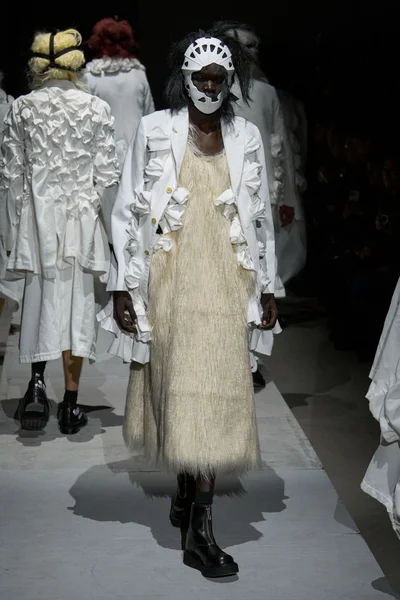 Look 41